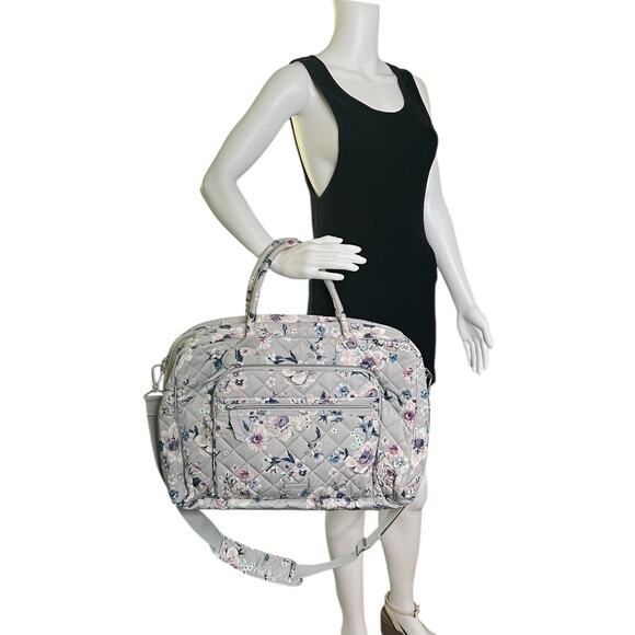 Vera Bradley Iconic Weekender Flat Lay Duffel Crossbody Strap Retired Pattern - Picture 1 of 13